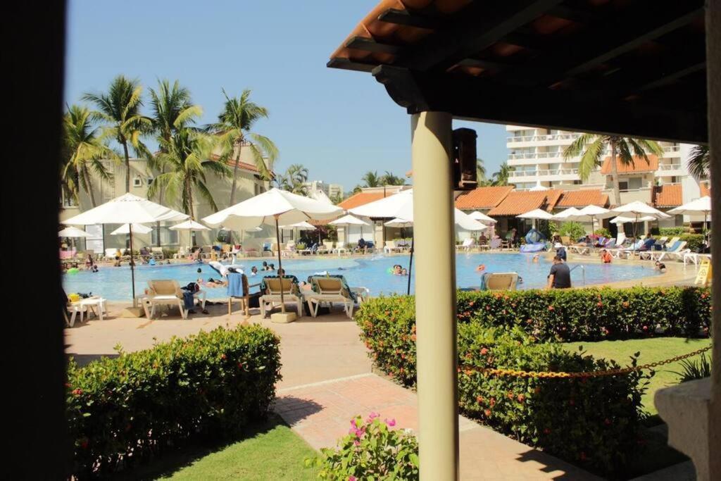 Casa A La Orilla Del Mar En Zona Hotelera Ixtapa Ixtapa  Exterior foto